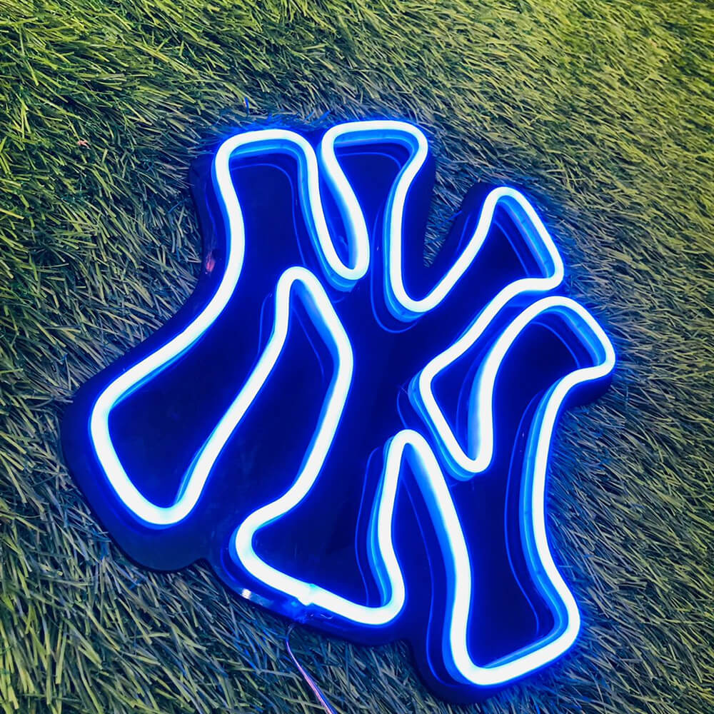 Yankee Logo Neon Sign-2