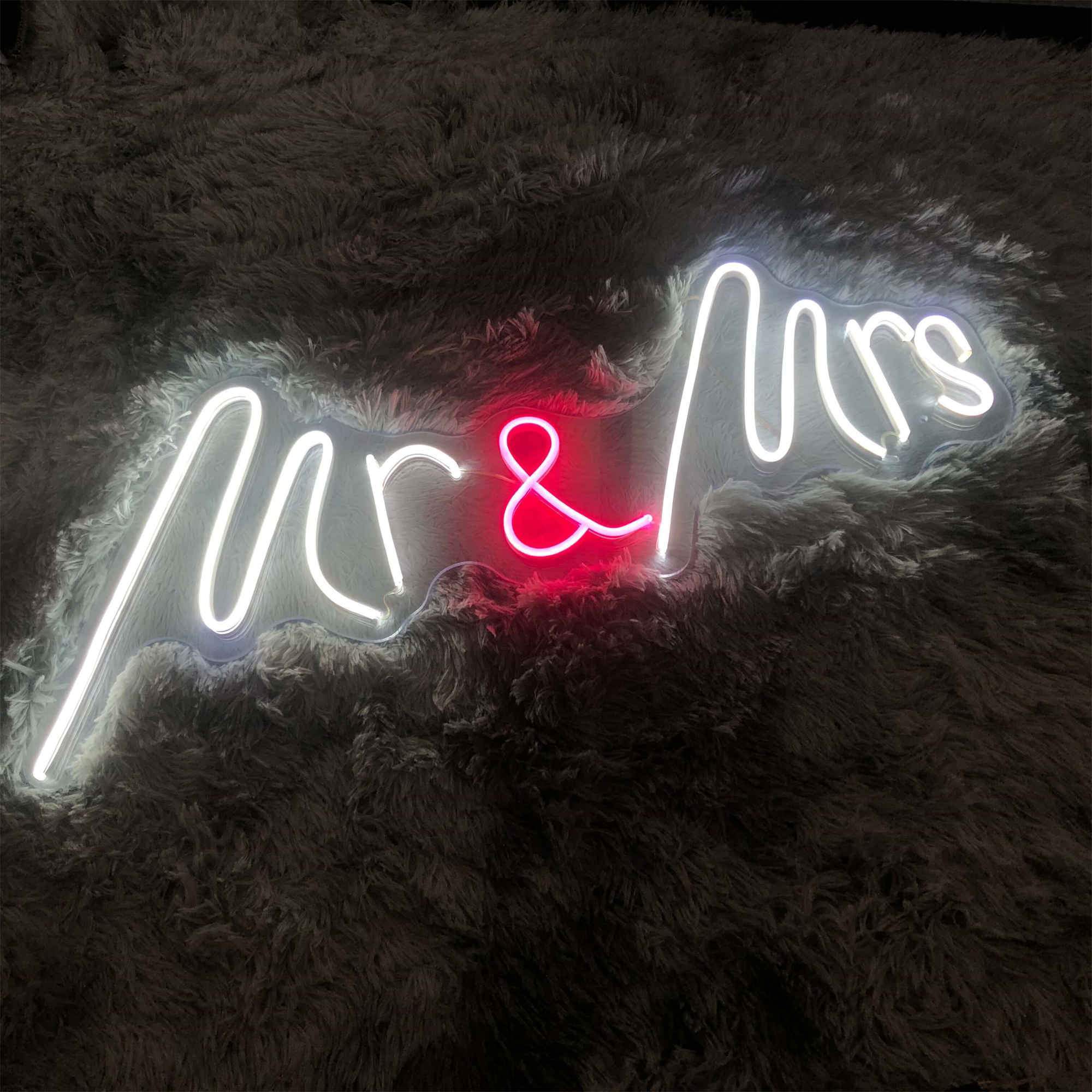 Mr&Mrs Neon Wedding Signs Lights